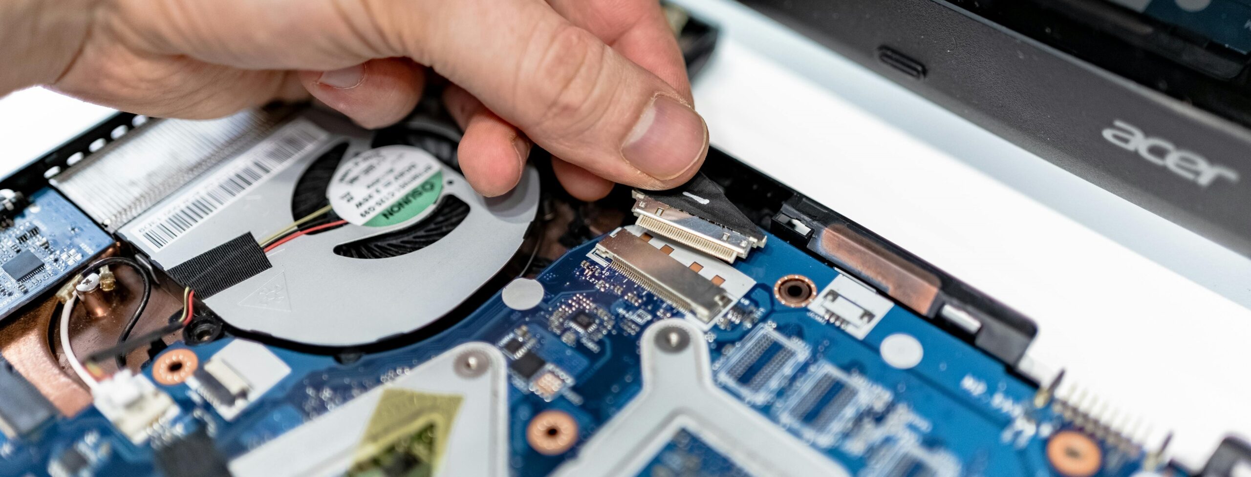 Hardware Repair Services - Screen Repair Data Recovery Virus Removal